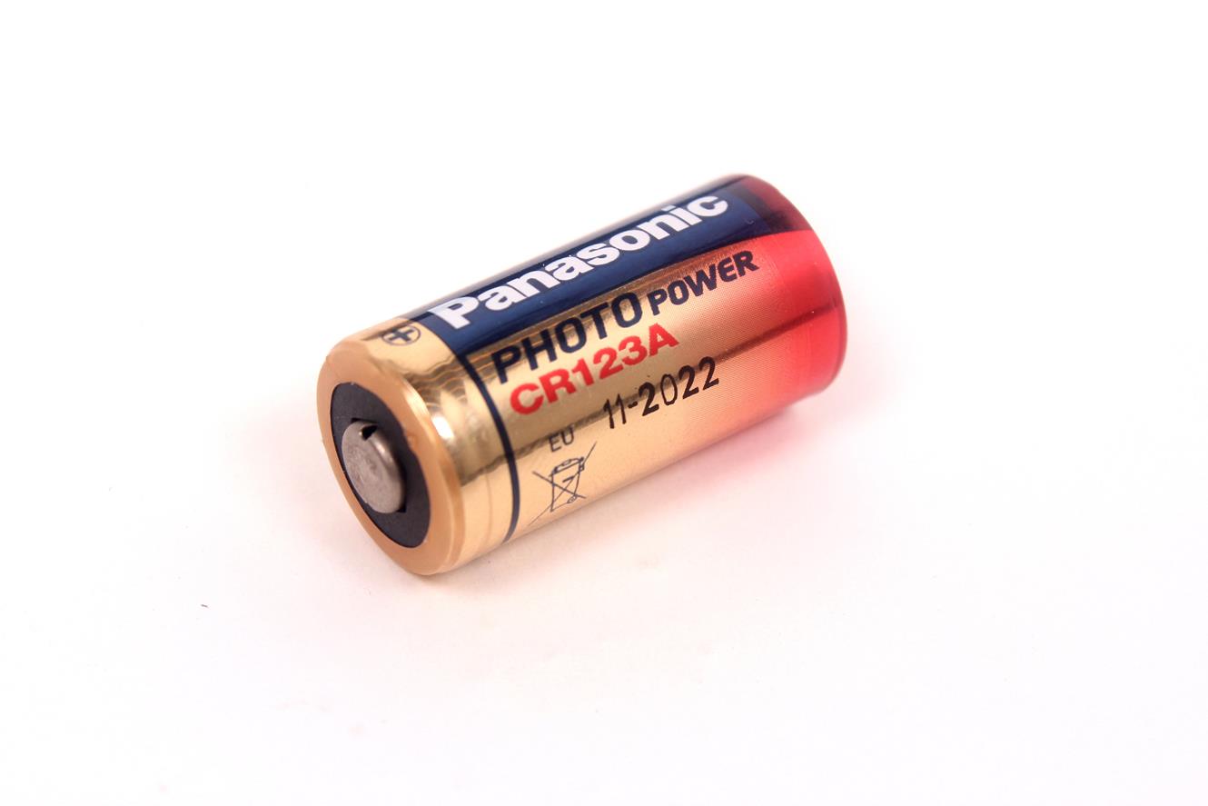 Nash Siren R3 Receiver/S5R Receiver Batteries (CR123A) T2959.jpg